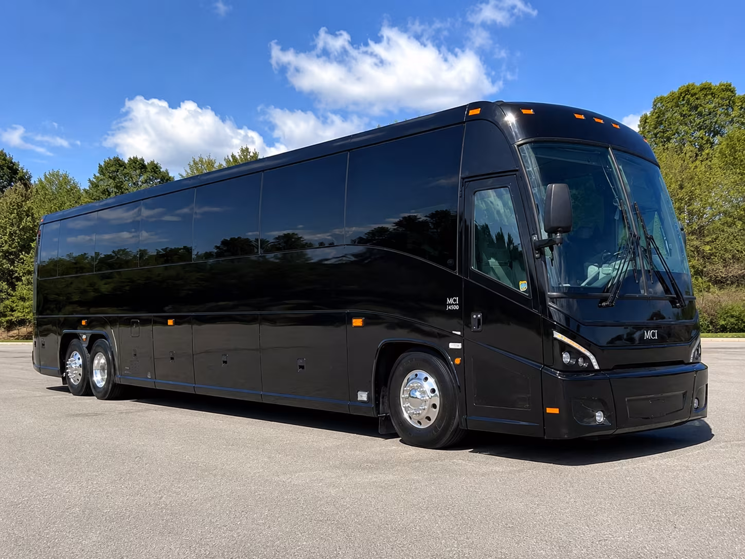 charter buses for overland park zoo and aquarium field trips