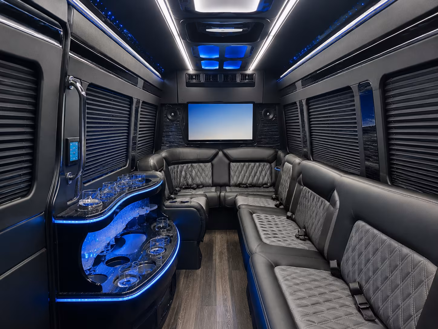 college game buses to ku k state and umkc sporting events
