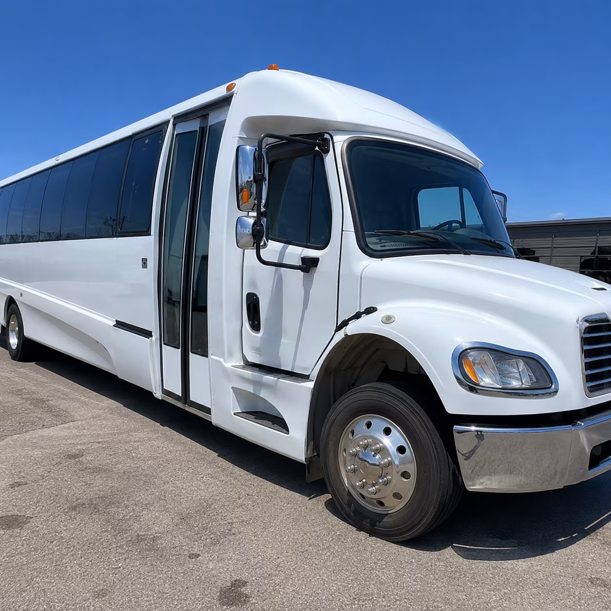 concert and entertainment buses from overland park