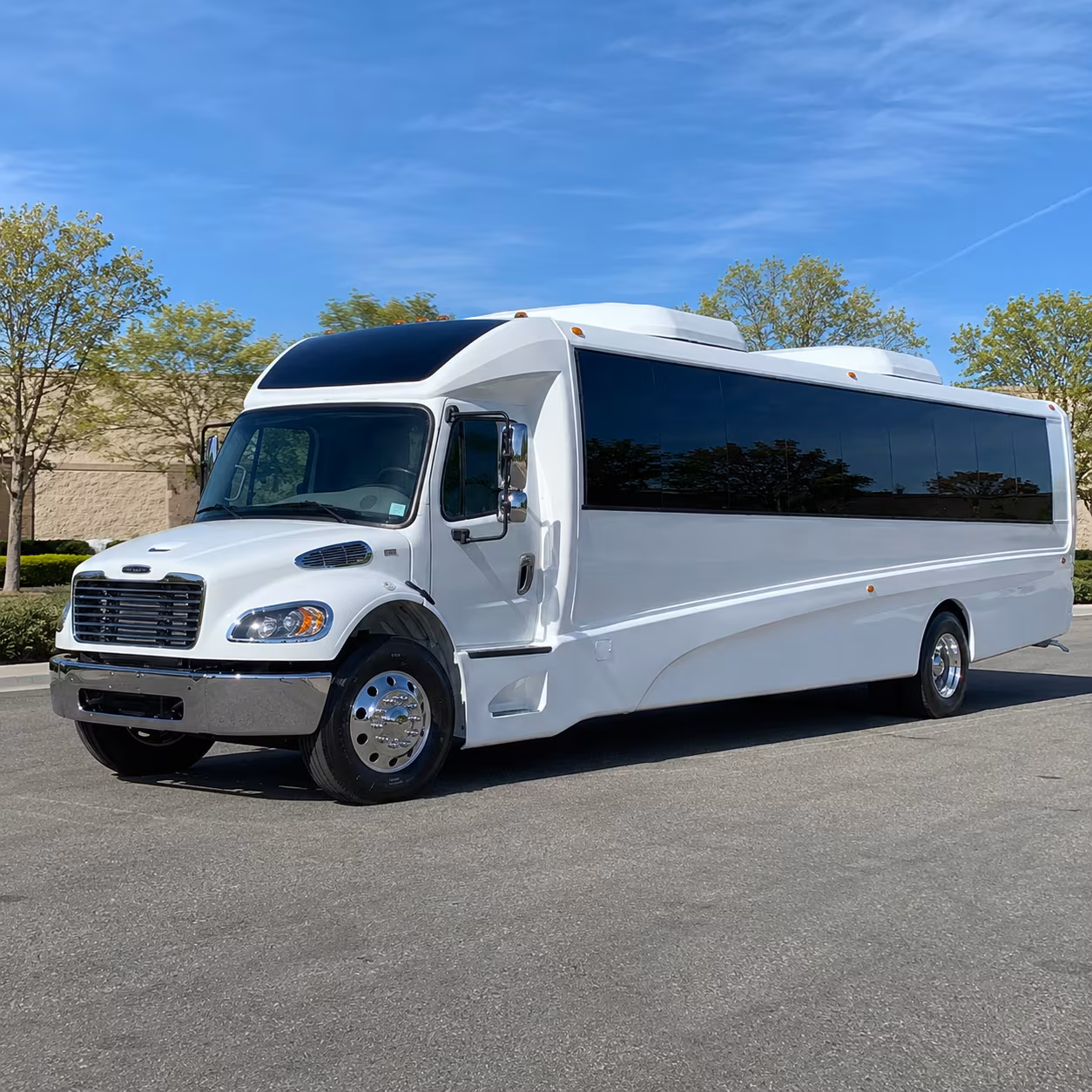 overland park 30 passenger minibus