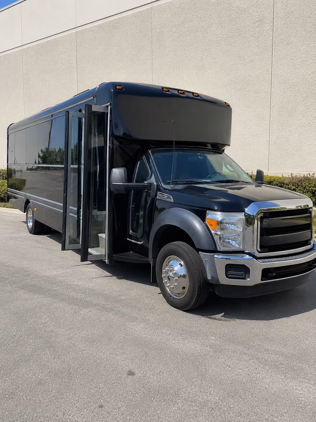 overland park corporate party bus rental